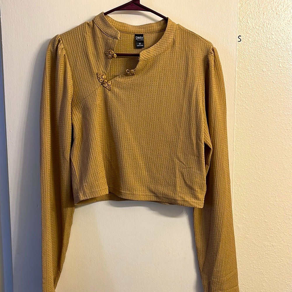 Light long sleeve